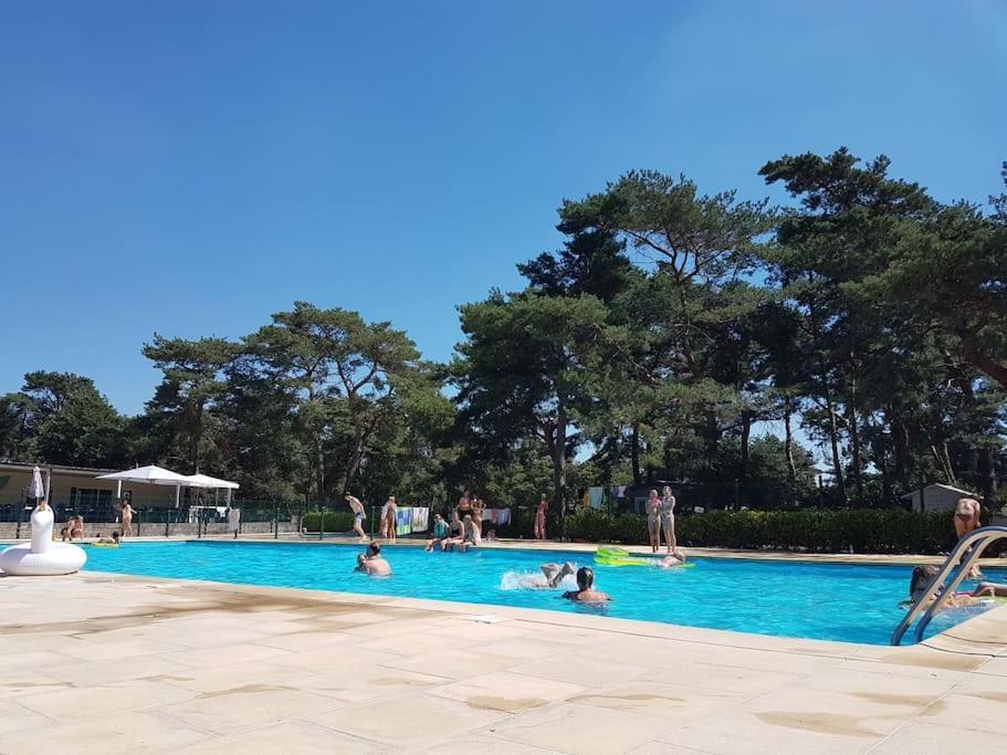 3 Bedroom Chalet On Camping Gt Balen Esterno foto