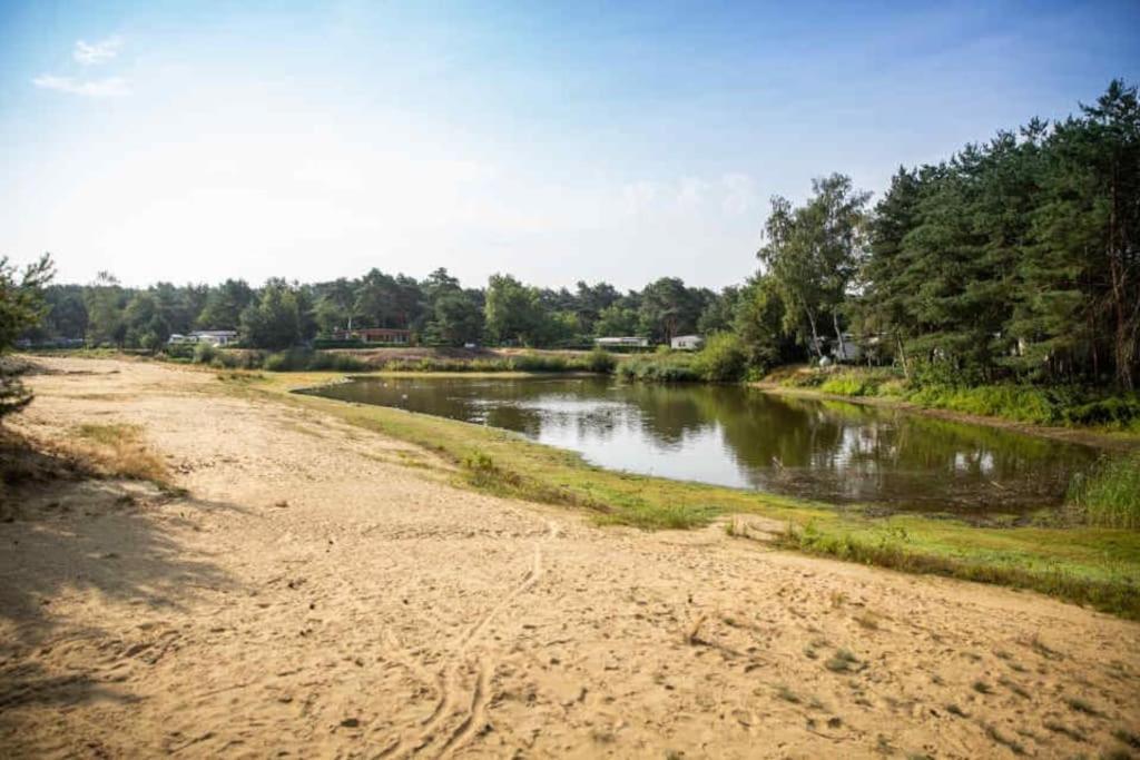 3 Bedroom Chalet On Camping Gt Balen Esterno foto