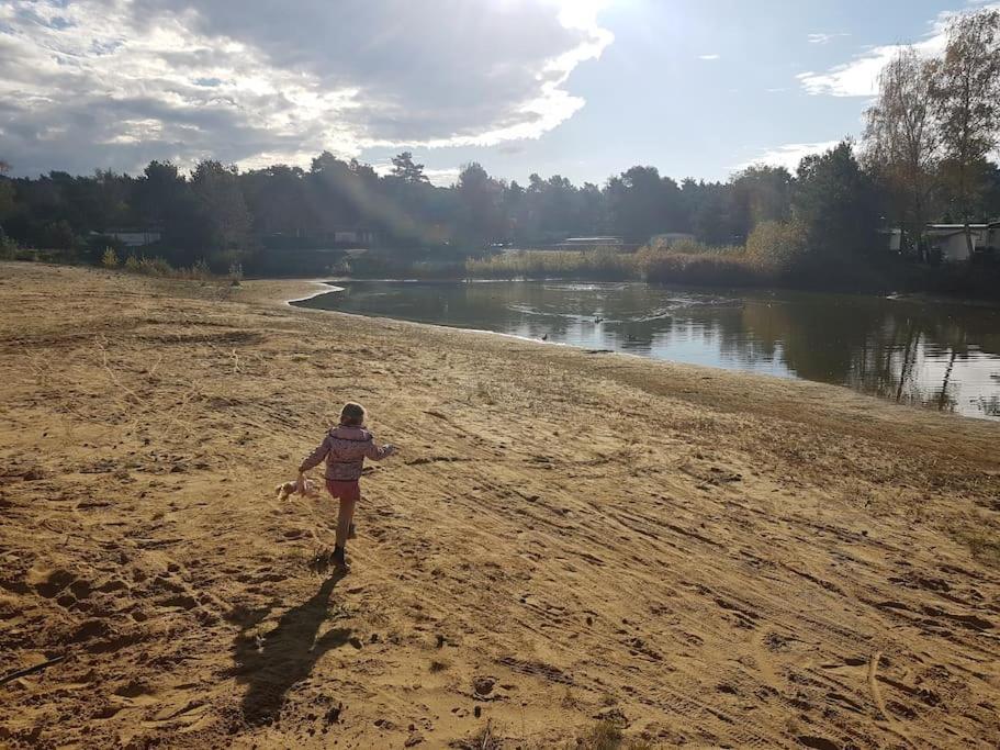 3 Bedroom Chalet On Camping Gt Balen Esterno foto