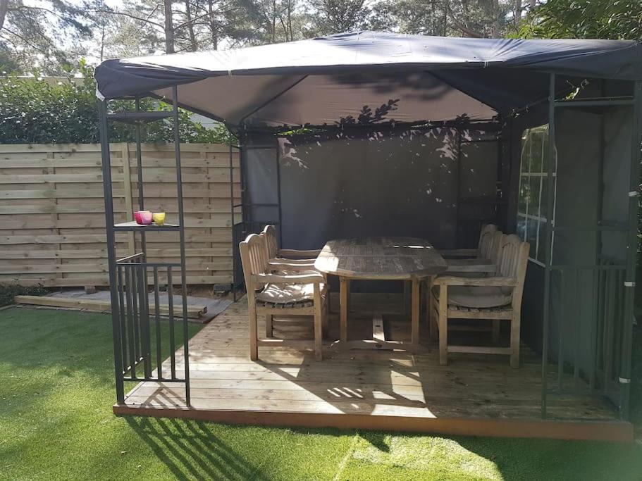 3 Bedroom Chalet On Camping Gt Balen Esterno foto